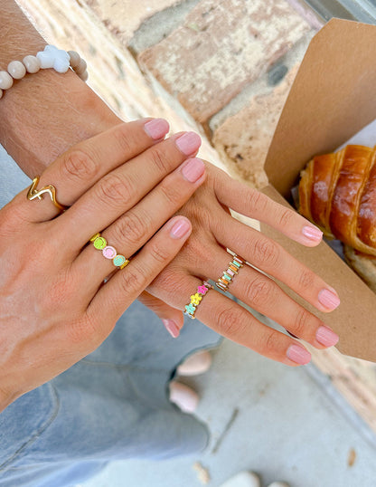 Elevated Faith Staggered Enamel Ring - AVBL MRKT (5)