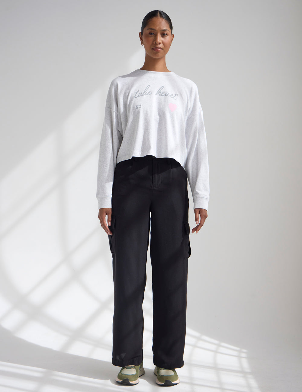 Elevated Faith Take Heart Cropped LS Women's Tee - AVBL MRKT (4)