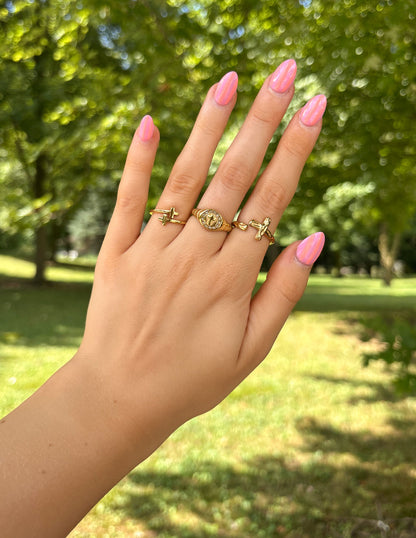Elevated Faith Textured Wrapped Cross Ring - AVBL MRKT (6)