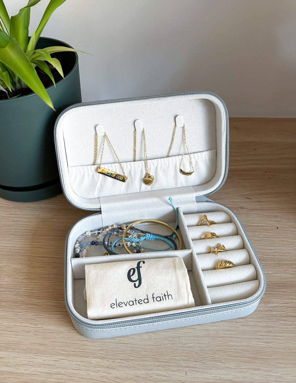Elevated Faith The Jewelry Travel Case - AVBL MRKT (7)