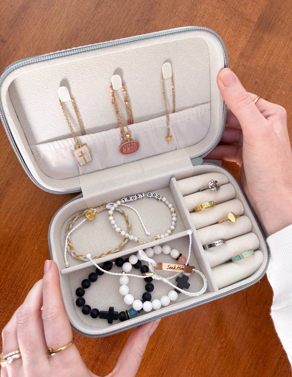 Elevated Faith The Jewelry Travel Case - AVBL MRKT (8)