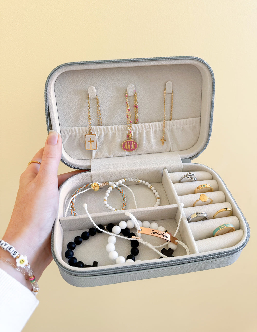Elevated Faith The Jewelry Travel Case - AVBL MRKT (9)
