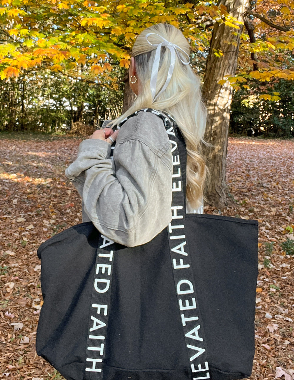 Elevated Faith The Large Everyday Black Tote - AVBL MRKT (5)