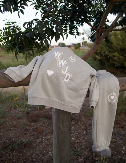 Elevated Faith WWJD Varsity Kids Crewneck - AVBL MRKT (3)