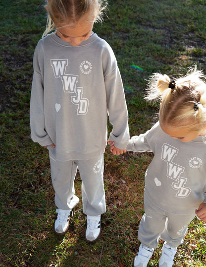Elevated Faith WWJD Varsity Kids Crewneck - AVBL MRKT (7)