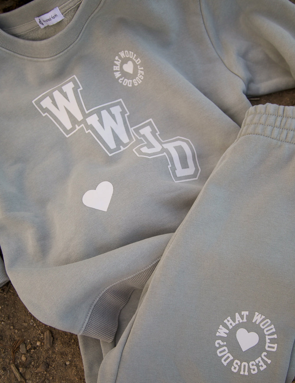 Elevated Faith WWJD Varsity Kids Sweatpant - AVBL MRKT (4)