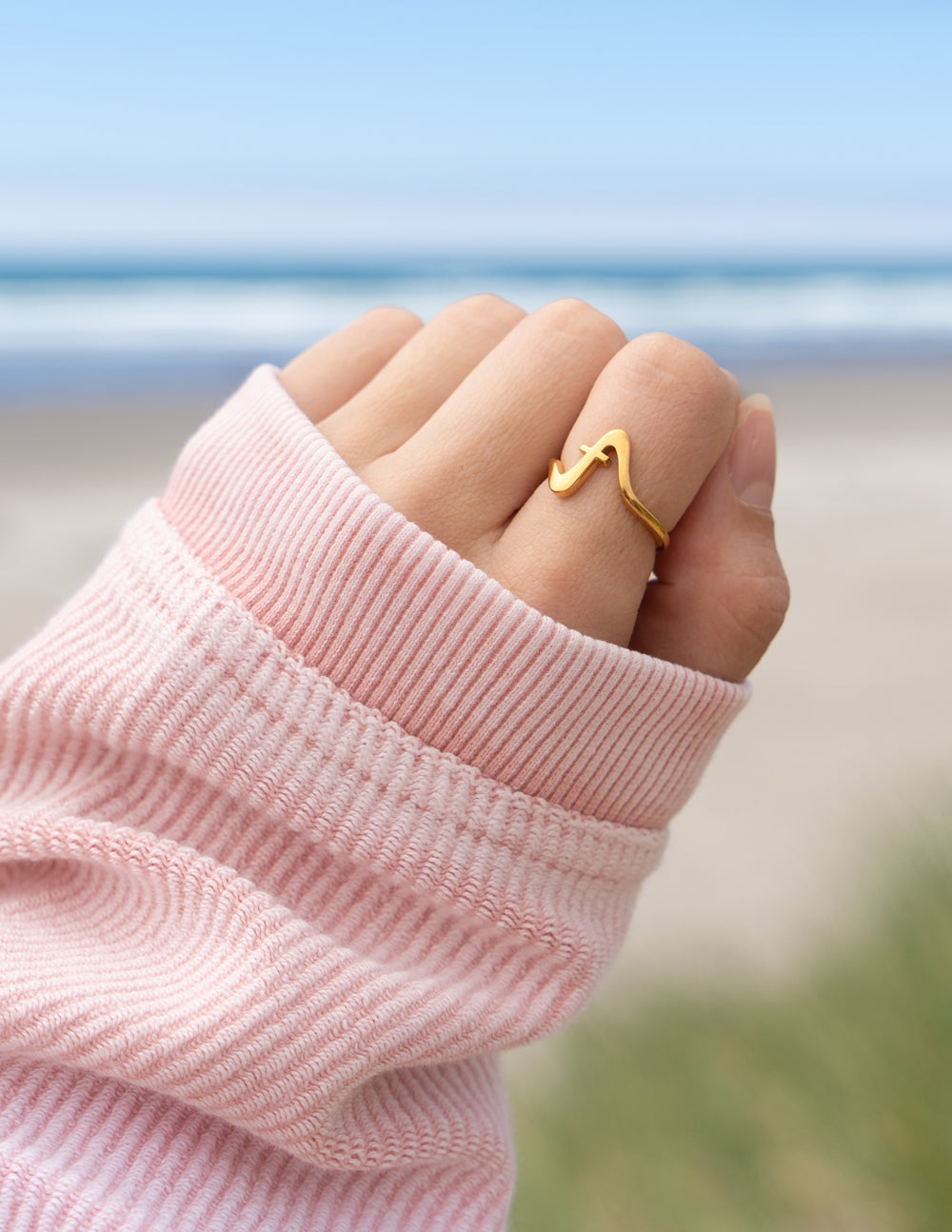 Elevated Faith Wavy Cross Ring - AVBL MRKT (2)