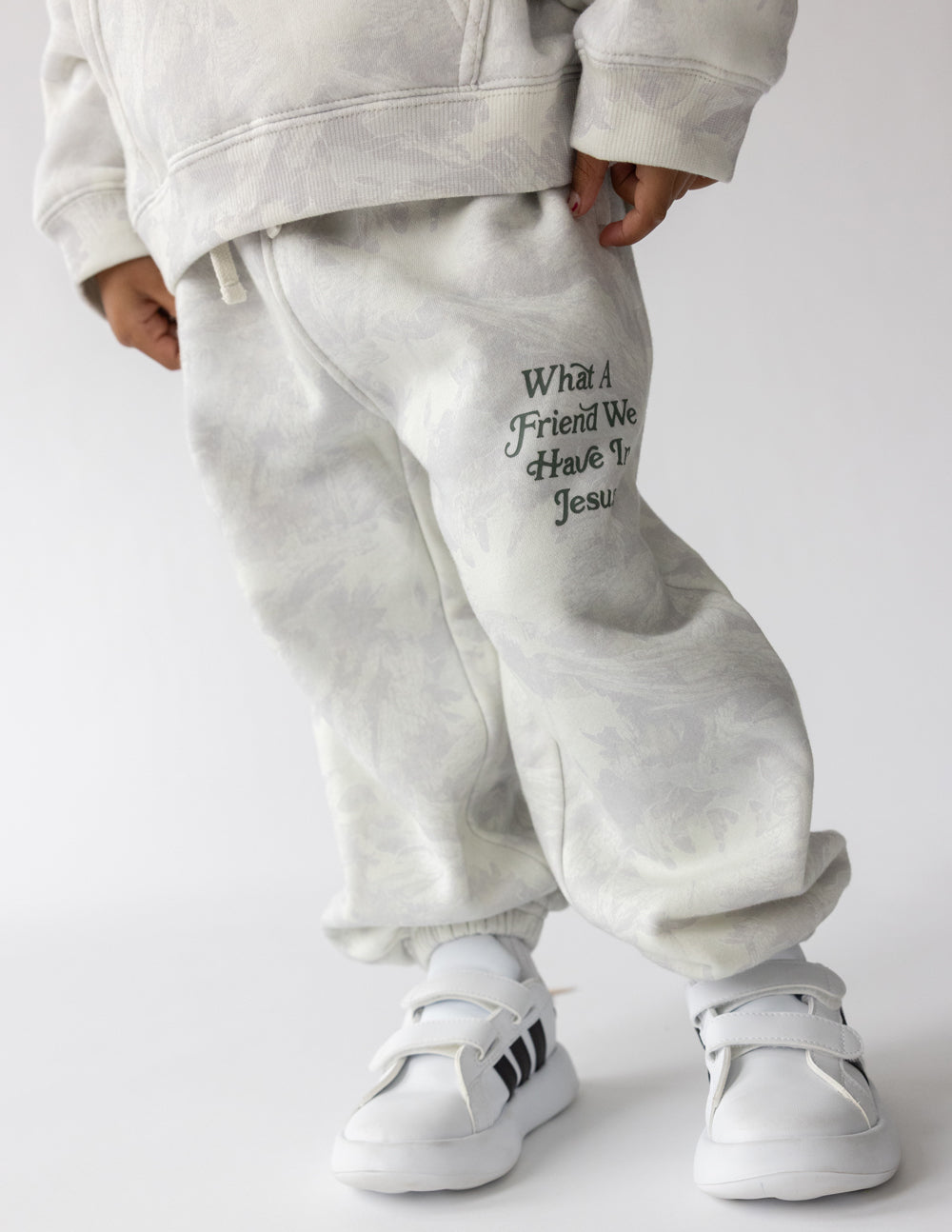 Elevated Faith What a Friend in Jesus Camo Kids Sweatpant - AVBL MRKT (4)