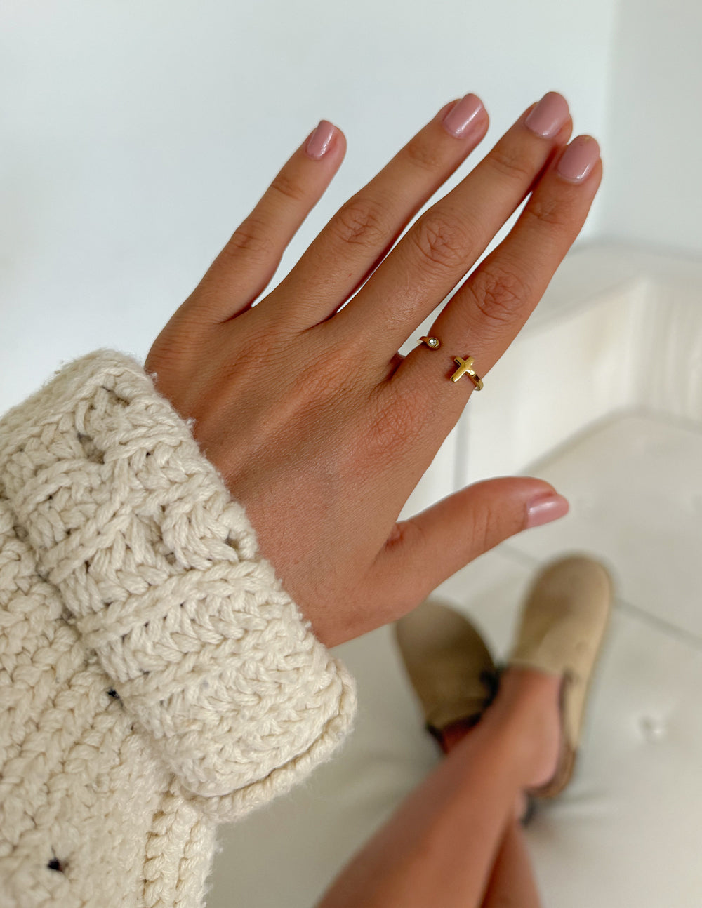 Elevated Faith Wrapped Cross Gem Ring - AVBL MRKT (3)
