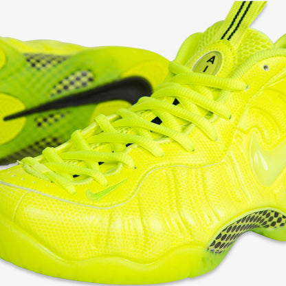 Nike Air Foamposite Pro 'Volt' (2021) [624041-700-21] Athletic Basketball Sports Sneakers in Volt / Volt - Black for Unisex Adult Mens - AVBL MRKT (7)