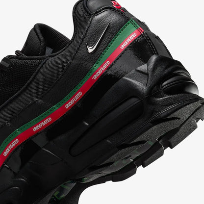 Nike Air Max 95 SP x UNDFTD / Undefeated 'Black' (2025) [IB4453-001] Athletic Casual Fashion Running Sports Sneakers in Black / Metallic Silver - Gorge Green - Sport Red for Unisex Adult Mens - AVBL MRKT (9)