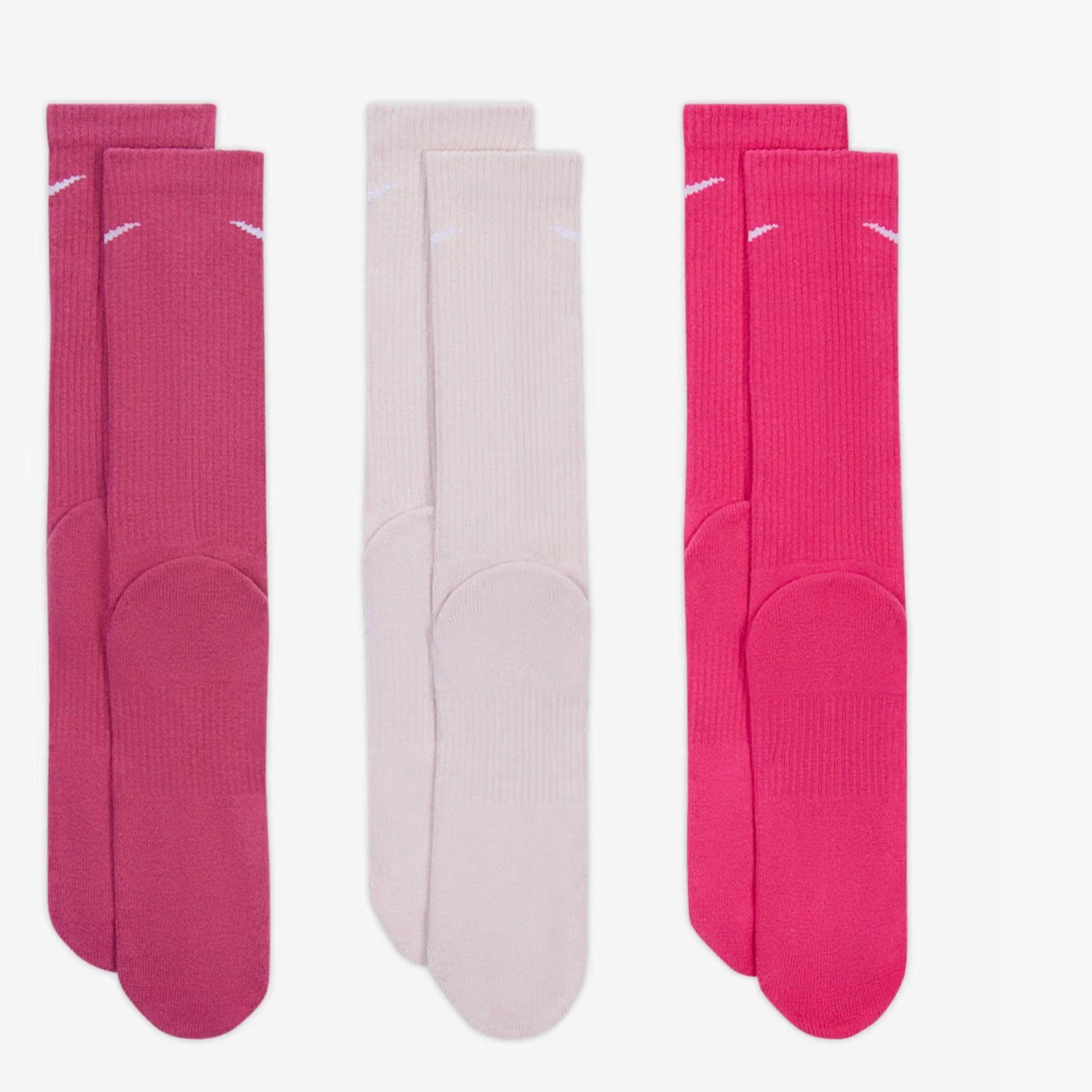 Nike Dri-FIT Everyday Plus Cushioned High Training Crew Socks (3 Pack) Multicolor [SX6888-940] Casual Fashion Cozy for Unisex Adult Mens Womens Kids GS Youth Hypebeast - AVBL MRKT (4)