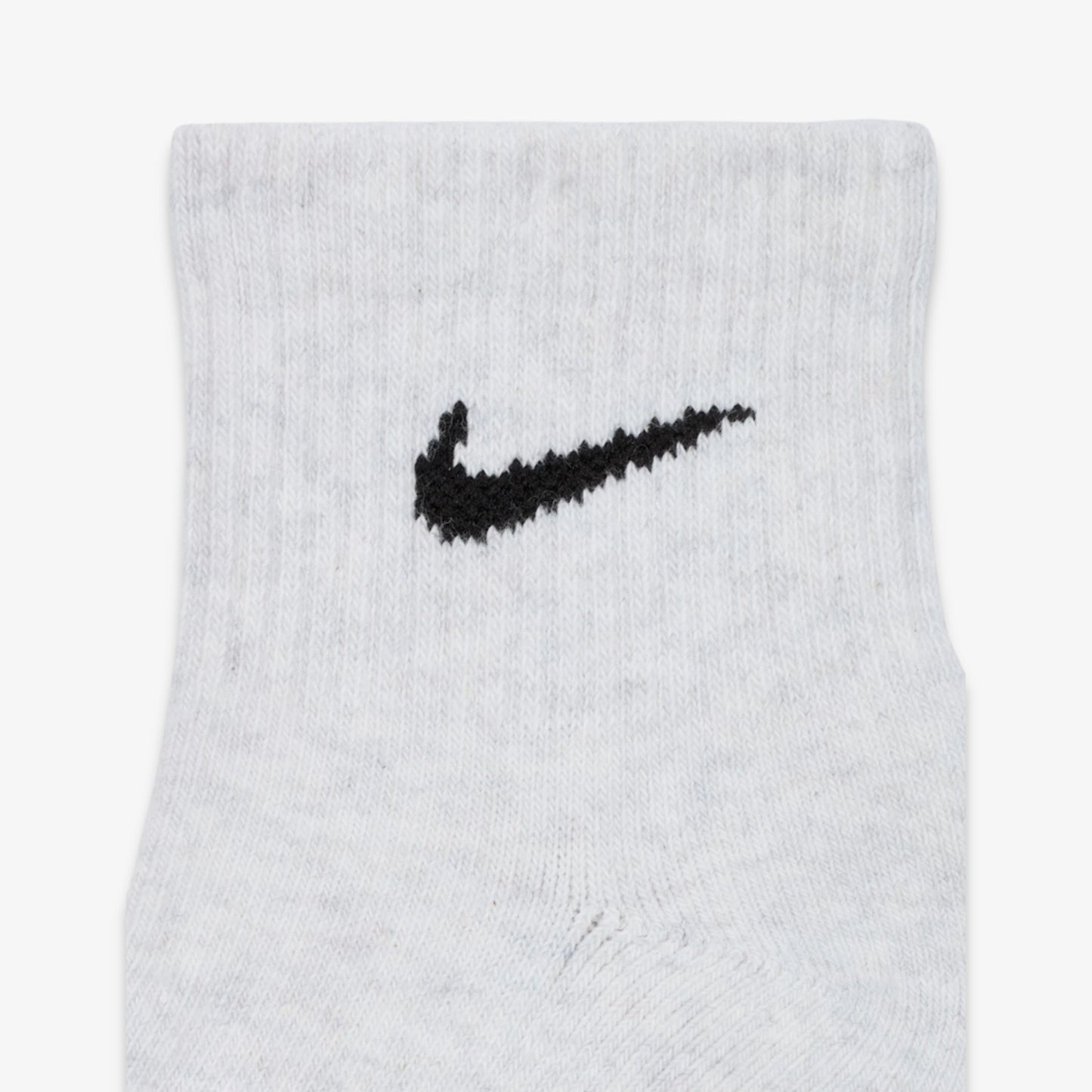 Nike Dri-FIT Everyday Plus Cushioned Mid Training Quarter Ankle Socks (6 Pack) Multicolor [SX6899-901] Casual Fashion Cozy for Unisex Adult Mens Womens Kids GS Youth Hypebeast - AVBL MRKT (5)