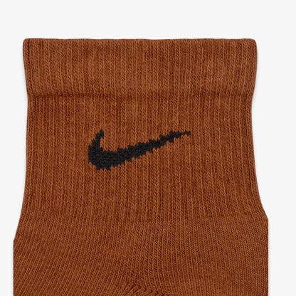 Nike Dri-FIT Everyday Plus Cushioned Mid Training Quarter Ankle Socks (6 Pack) Multicolor [SX6899-904] Casual Fashion Cozy for Unisex Adult Mens Womens Kids GS Youth Hypebeast - AVBL MRKT (5)