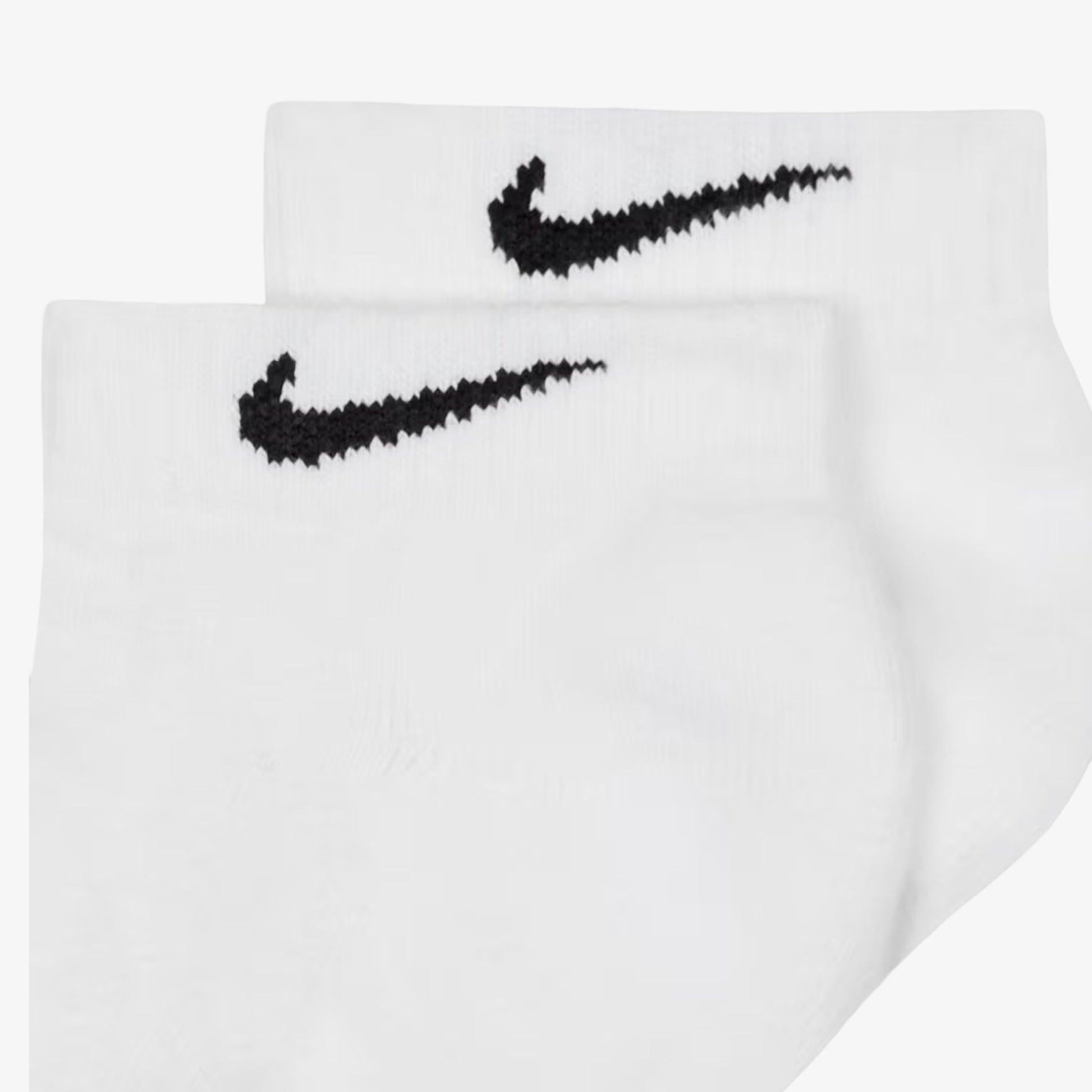 Nike Dri-FIT Everyday Plus Cushioned Training Low Cut Socks (6 Pack) White [SX7042-100] Casual Fashion Cozy for Unisex Adult Mens Womens Kids GS Youth Hypebeast - AVBL MRKT (5)