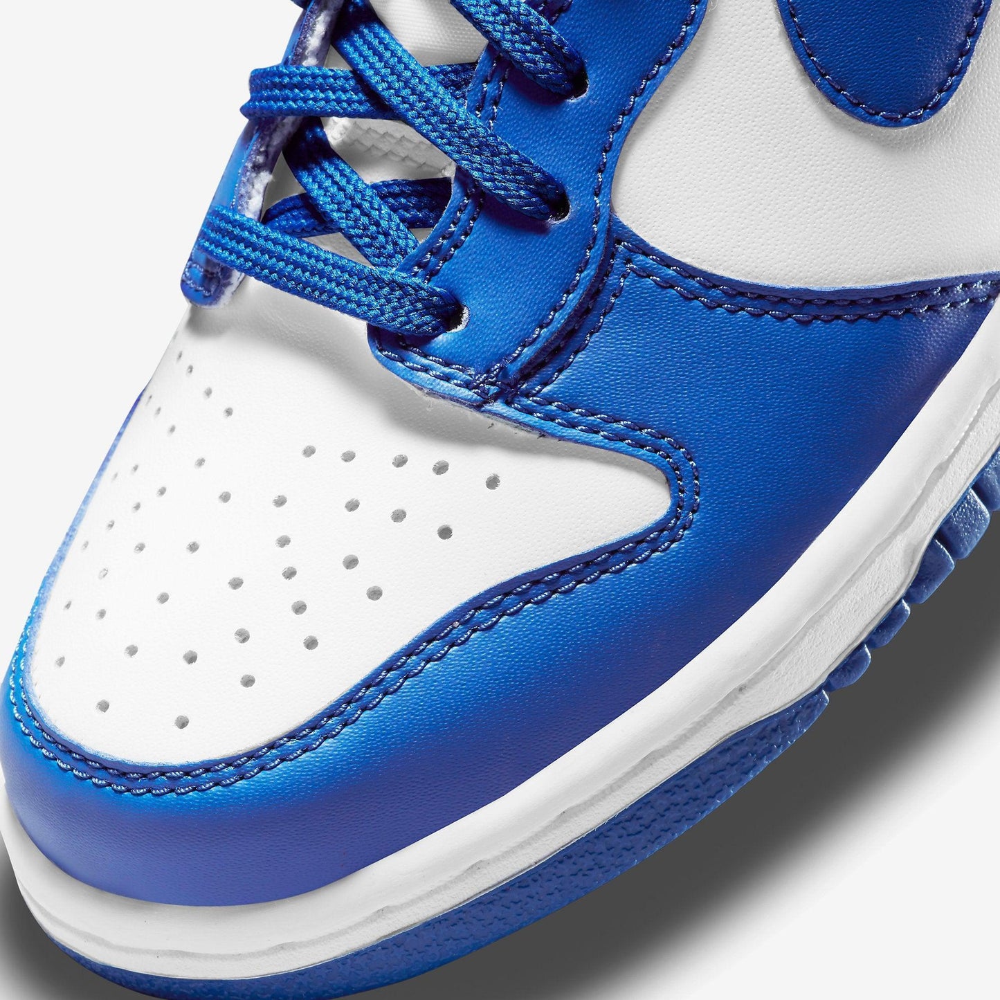Nike Dunk High 'Kentucky / Game Royal' (2021) (GS) [DB2179-102] Athletic Basketball Skateboarding Sports Sneakers in White / Game Royal - Total Orange for Unisex Youth Kids Junior Boys Girls - AVBL MRKT (7)