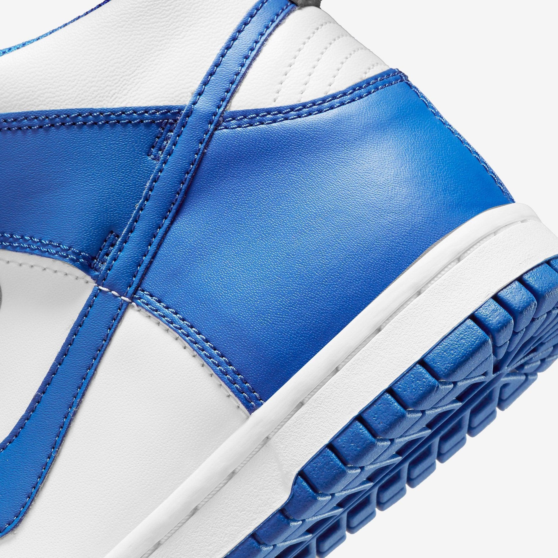 Nike Dunk High 'Kentucky / Game Royal' (2021) (GS) [DB2179-102] Athletic Basketball Skateboarding Sports Sneakers in White / Game Royal - Total Orange for Unisex Youth Kids Junior Boys Girls - AVBL MRKT (8)