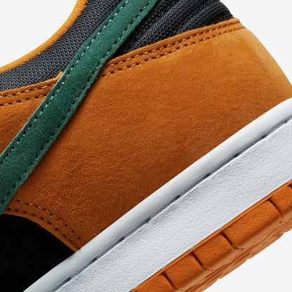 Nike Dunk Low SP 'Ceramic' (2020) [DA1469-001] Athletic Basketball Skateboarding Sports Sneakers in Black / Nori - Ceramic for Unisex Adult Mens - AVBL MRKT (8)