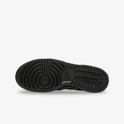 Nike Dunk Low x CDG / Comme des Garcons 'Clear' (2020) (Womens) [CZ2675-002] Athletic Basketball Skateboarding Sports Sneakers in Black / Black - Clear for Unisex Adult Female Ladies Girls WMNS - AVBL MRKT (5)