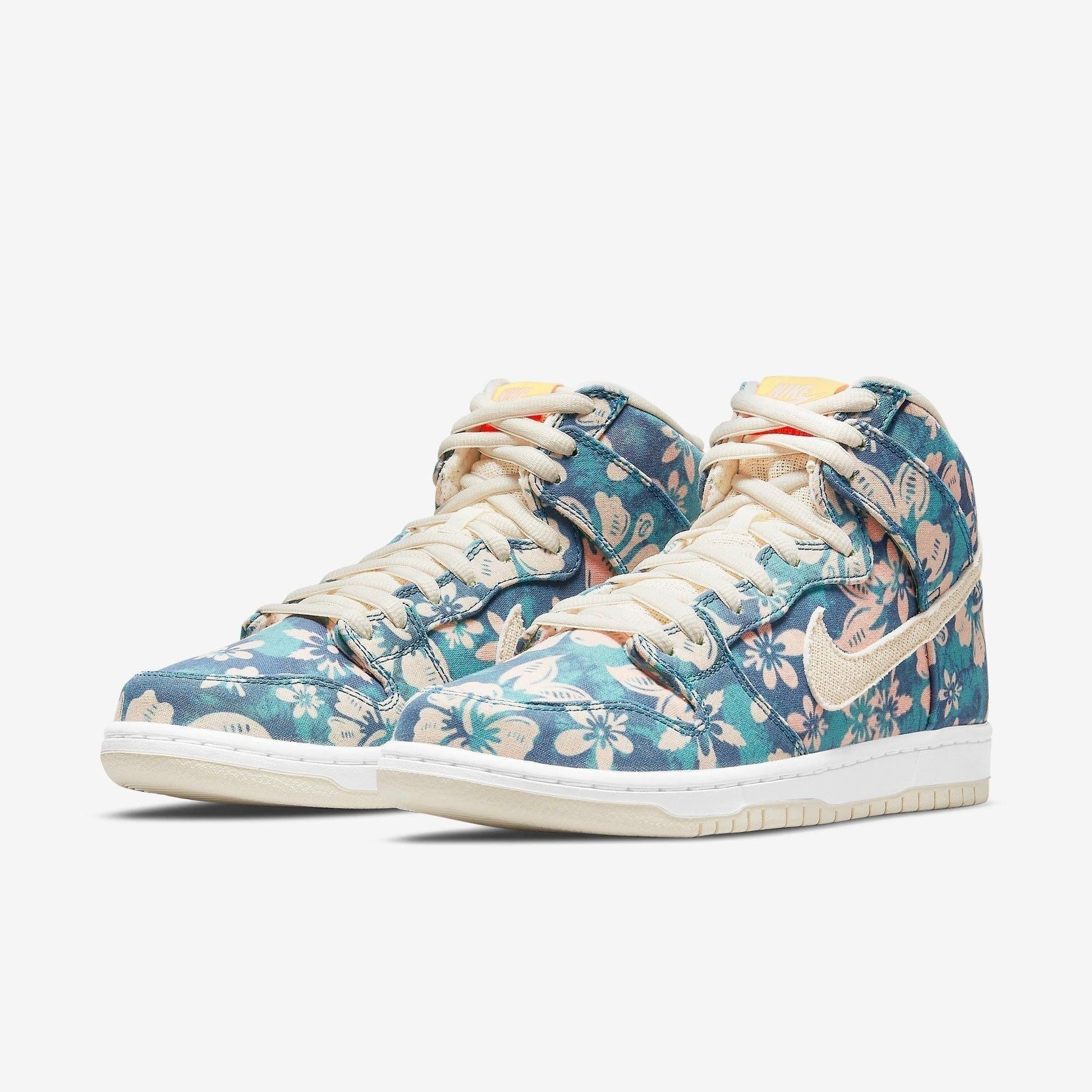 Nike SB Dunk High Pro QS 'Hawaii Maui Wowie' (2021) [CZ2232-300] Athletic Basketball Skateboarding Sports Sneakers in Aquamarine / Light Cream - White for Unisex Adult Mens - AVBL MRKT (1)
