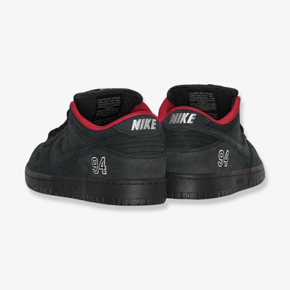 Nike SB Dunk Low OG QS x Supreme 'Black' (2025) [HQ8487-001] Athletic Basketball Skateboarding Sports Sneakers in Black / Black - Black for Unisex Adult Mens - AVBL MRKT (2)