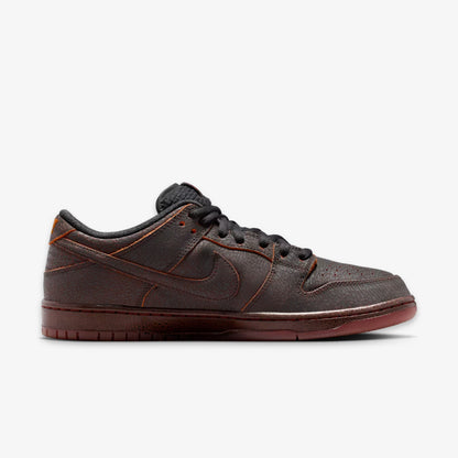 Nike SB Dunk Low Pro PRM 'Krampus' (2025) [HV1668-001] Athletic Basketball Skateboarding Sports Sneakers in Dark Smoke Grey / Campfire Orange for Unisex Adult Mens - AVBL MRKT (4)