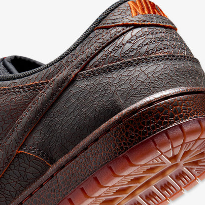 Nike SB Dunk Low Pro PRM 'Krampus' (2025) [HV1668-001] Athletic Basketball Skateboarding Sports Sneakers in Dark Smoke Grey / Campfire Orange for Unisex Adult Mens - AVBL MRKT (8)