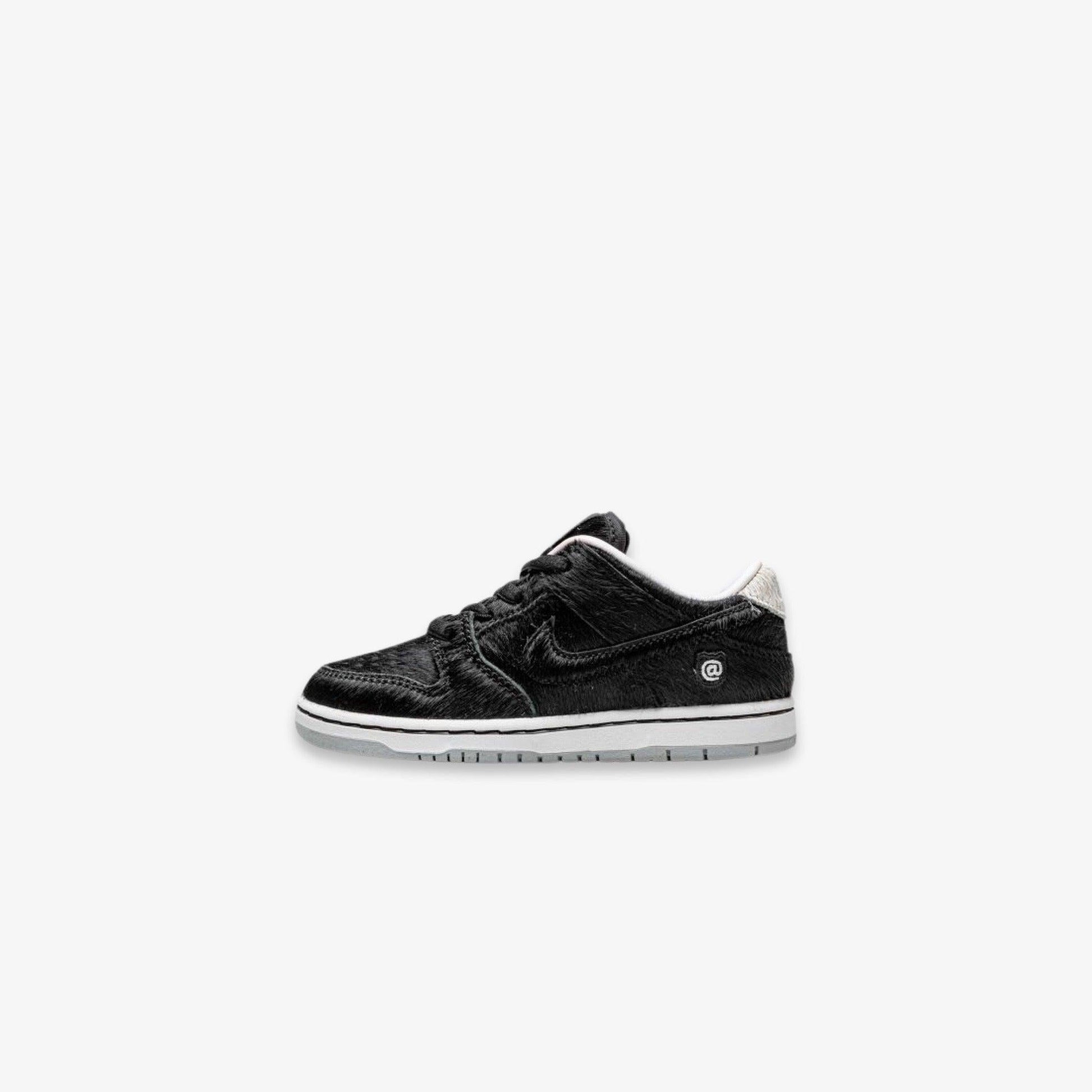 Nike SB Dunk Low Pro QS x Medicom Toy 'Bearbrick' (2020) (TD) [DC1629-001] Athletic Basketball Skateboarding Sports Sneakers in Black / White - Black for Unisex Baby Infant Toddler - AVBL MRKT (2)