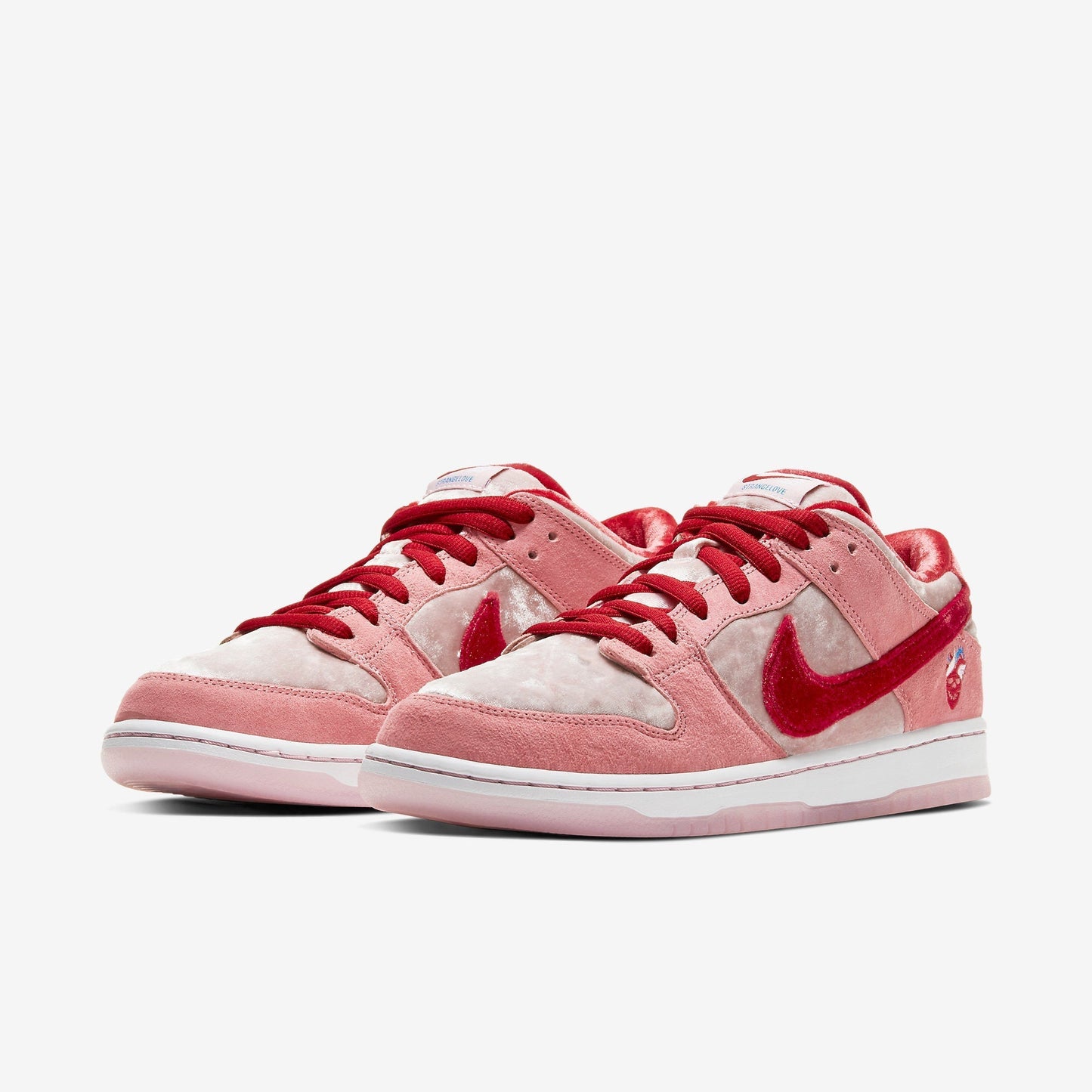 Nike SB Dunk Low Pro QS x StrangeLove Skateboards 'Valentine's Day' (2020) - AVBL MRKT (1)