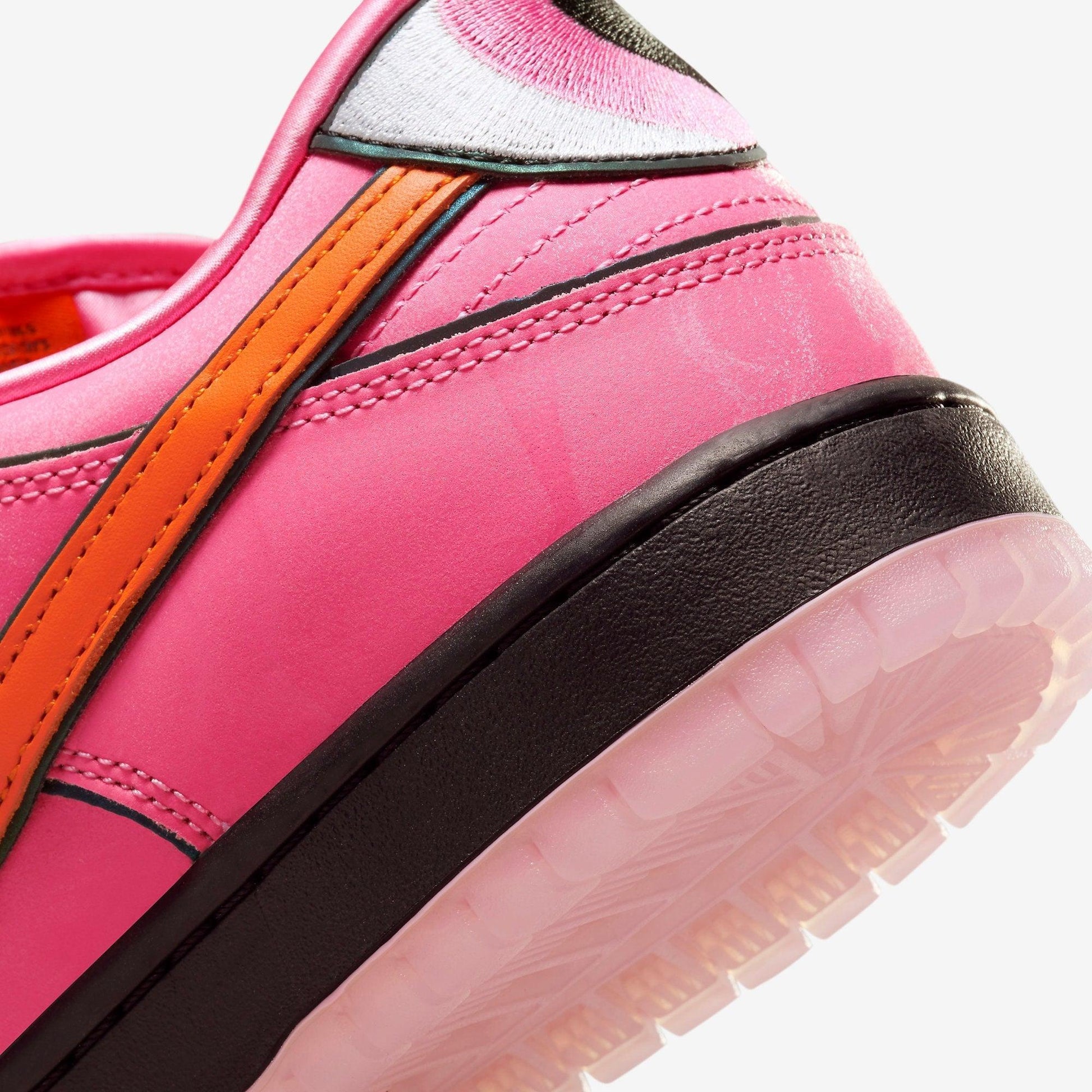 Nike SB Dunk Low Pro QS x The Powerpuff Girls 'Blossom' (2023) [FD2631-600] Athletic Basketball Skateboarding Sports Sneakers in Lotus Pink / Digital Pink for Unisex Adult Mens - AVBL MRKT (8)