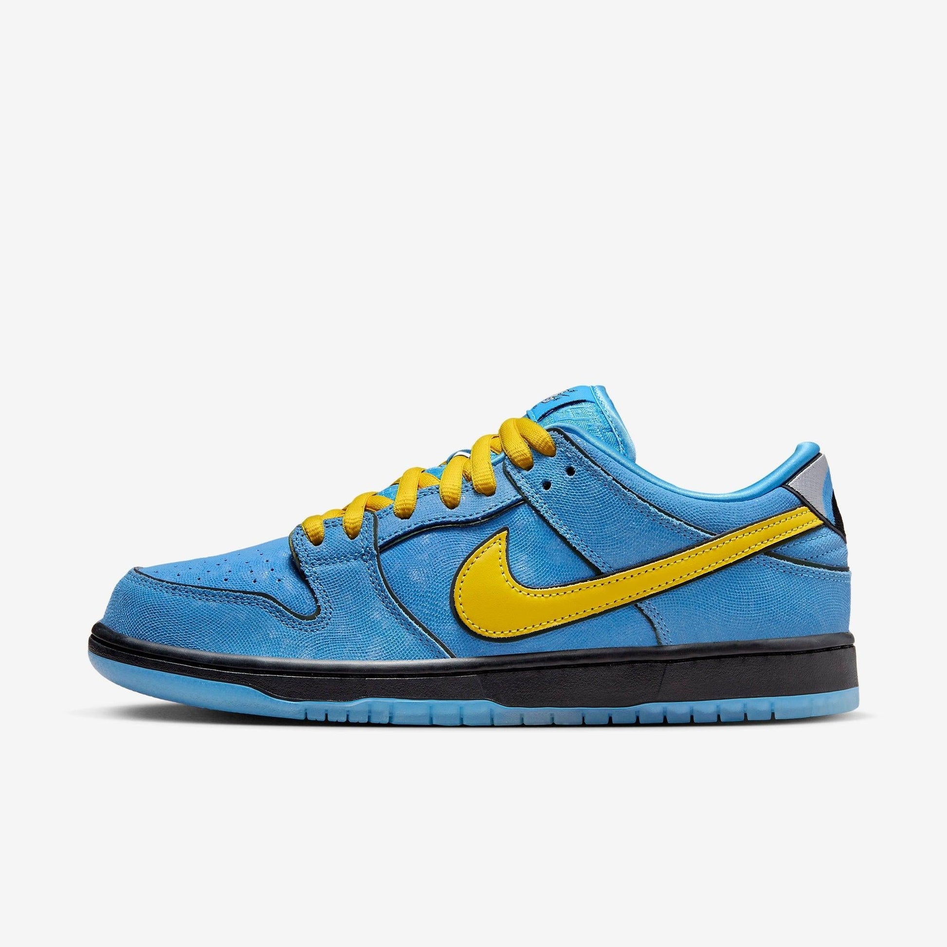 Nike SB Dunk Low Pro QS x The Powerpuff Girls 'Bubbles' (2023) [FZ8320-400] Athletic Basketball Skateboarding Sports Sneakers in Blue Chill / Deep Royal Blue for Unisex Adult Mens - AVBL MRKT (2)