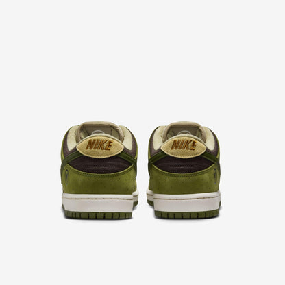 Nike SB Dunk Low Pro x Yuto Horigome 'Matcha / Asparagus' (2025) [HF8022-300] Athletic Basketball Skateboarding Sports Sneakers in Asparagus / Legion Green for Unisex Adult Mens - AVBL MRKT (6)