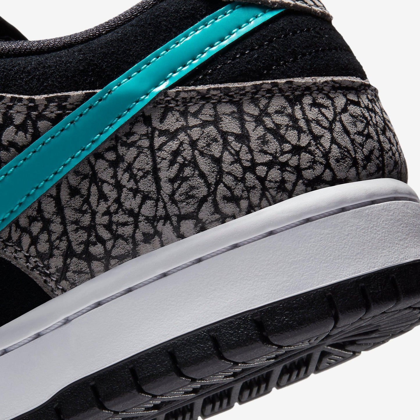 Nike SB Dunk Low Pro x atmos 'Elephant' (2020) - AVBL MRKT (7)