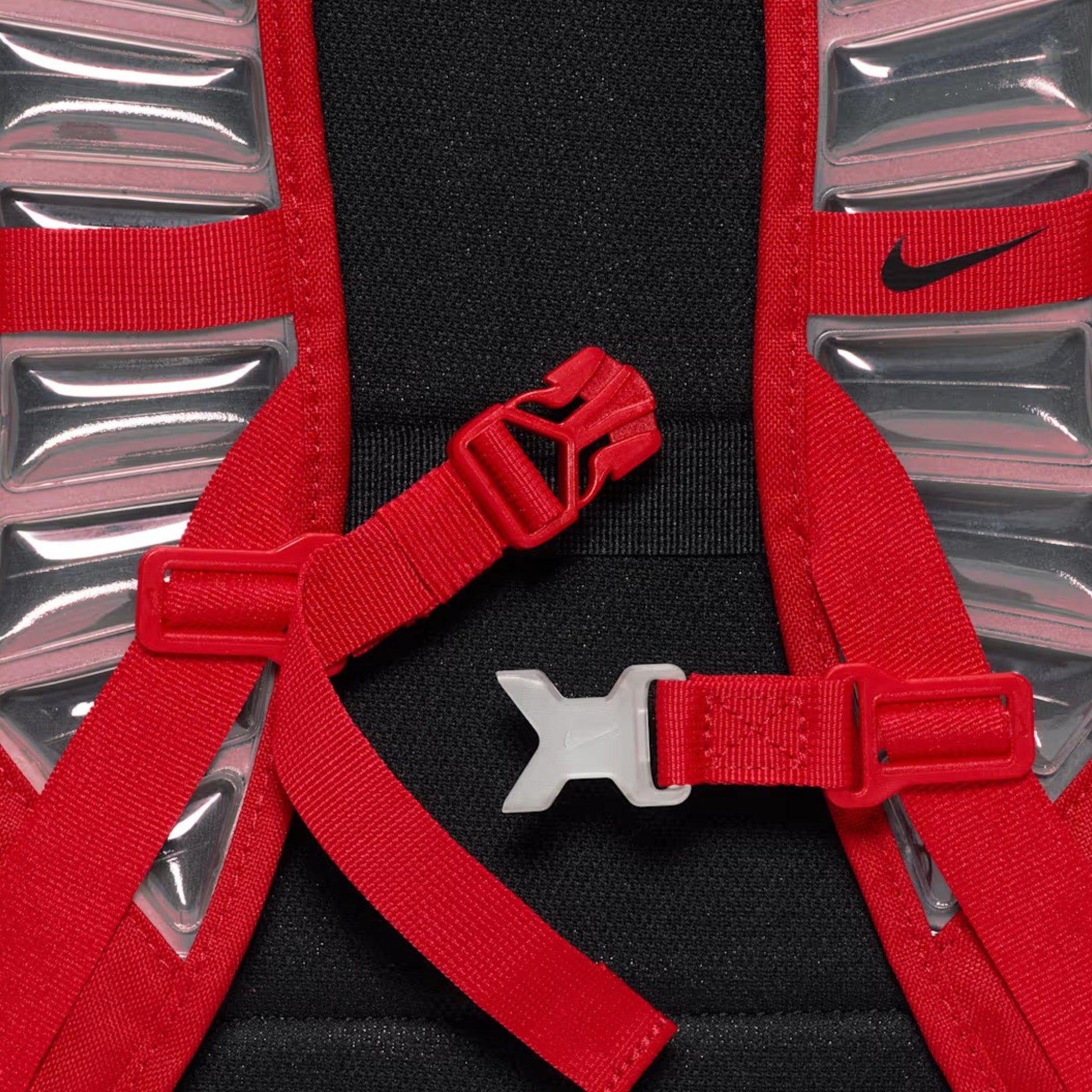 Nike Varsity Elite Backpack (32L) University Red / Black [HM9965-657] Casual Fashion Bookbag for Unisex Adult Mens Womens Kids GS Youth Hypebeast - AVBL MRKT (11)