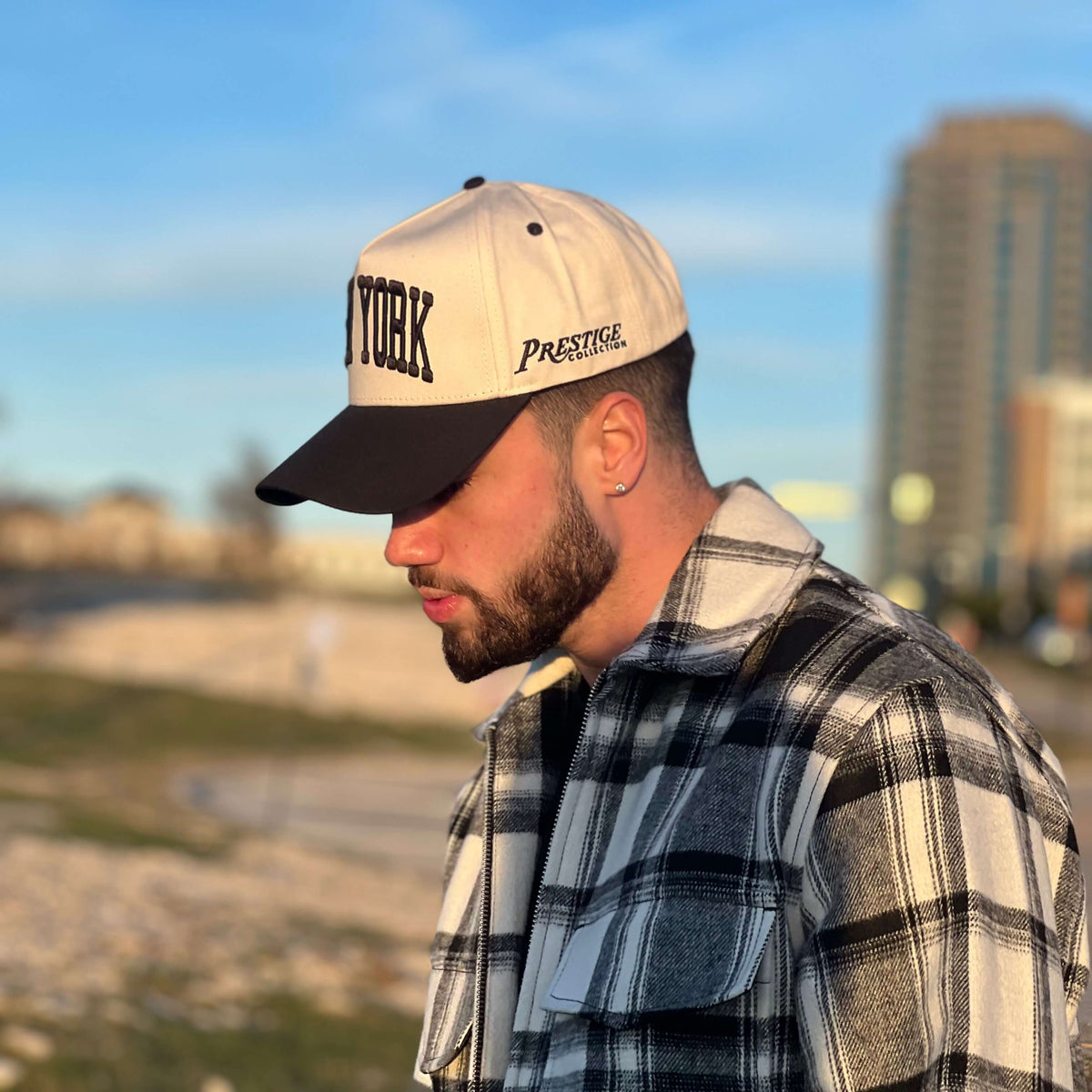 Prestige Collection NEW YORK SNAPBACK - OFF WHITE EDITION - AVBL MRKT (5)