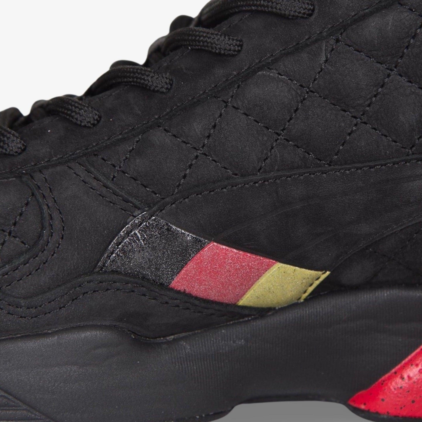 Puma x Kith x Ronnie Fieg x Highsnobiety R698 'A Tale of Two Cities' (2015) [360323-01] Athletic Casual Fashion Running Sports Sneakers in Black / Red for Unisex Adult Mens - AVBL MRKT (8)