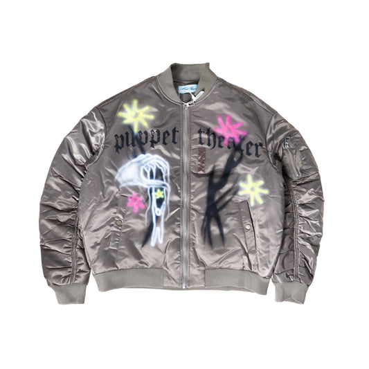 Puppet-Theater COMPLEXCON Exclusive Ruched Bomber - AVBL MRKT (1)