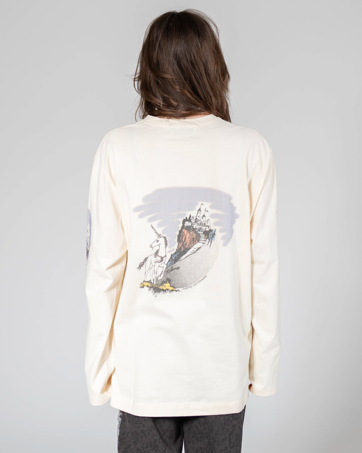 Puppet-Theater Dreamland Longsleeve - AVBL MRKT (8)