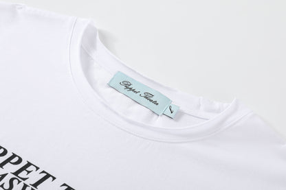 Puppet-Theater Fantasy & Escapism Tee - AVBL MRKT (7)