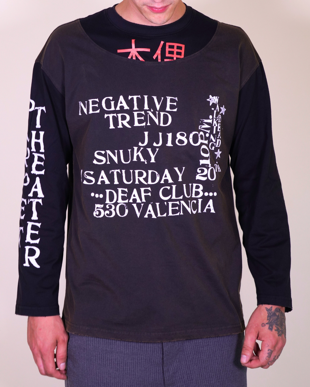 Puppet-Theater Hanzi Assemblage Longsleeve - AVBL MRKT (7)