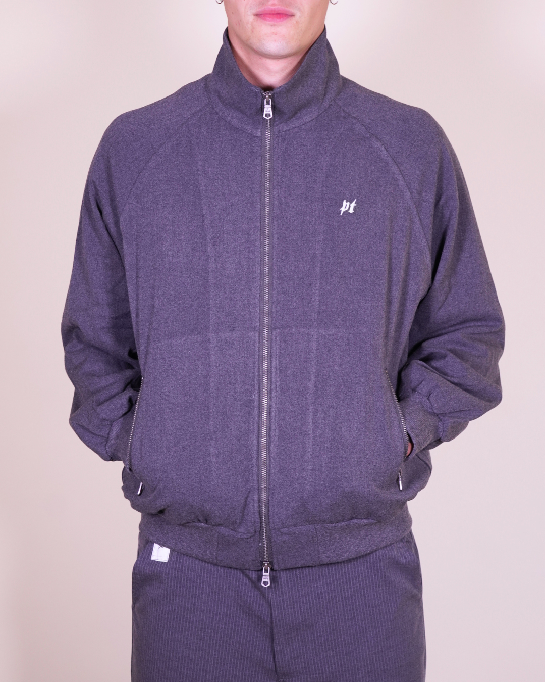 Puppet-Theater Posh Full Zip - AVBL MRKT (7)