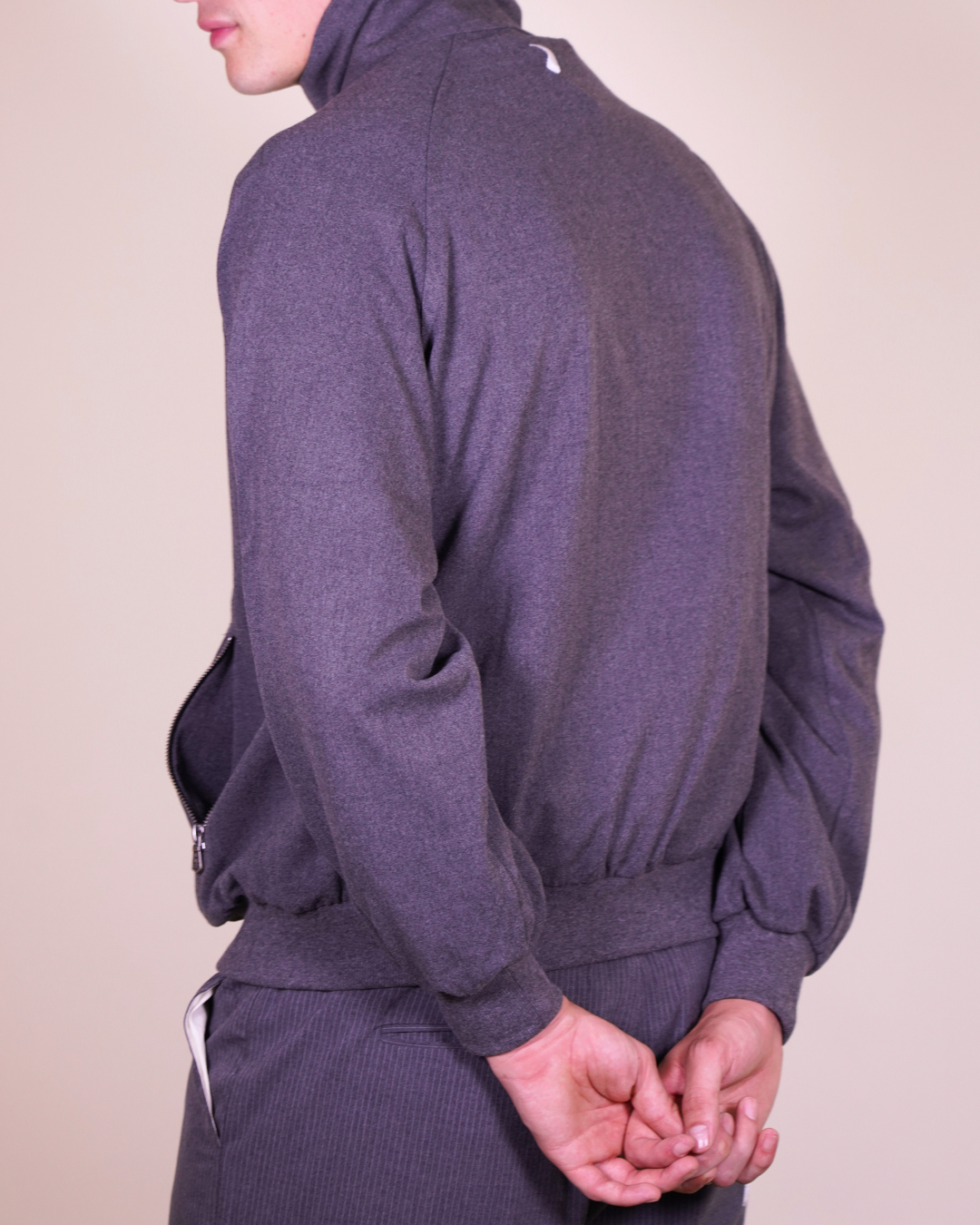 Puppet-Theater Posh Full Zip - AVBL MRKT (9)