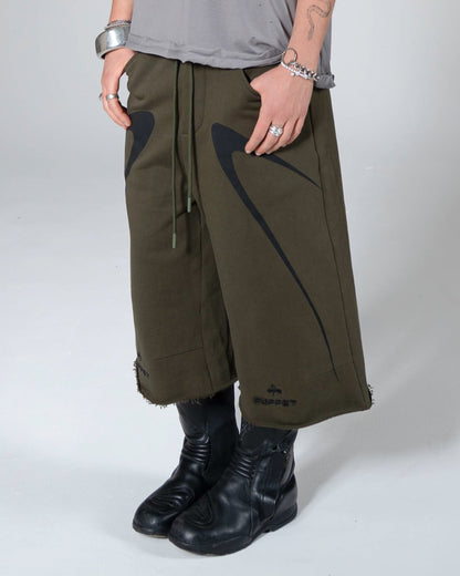 Puppet-Theater Speed Shorts in Leaf - AVBL MRKT (6)