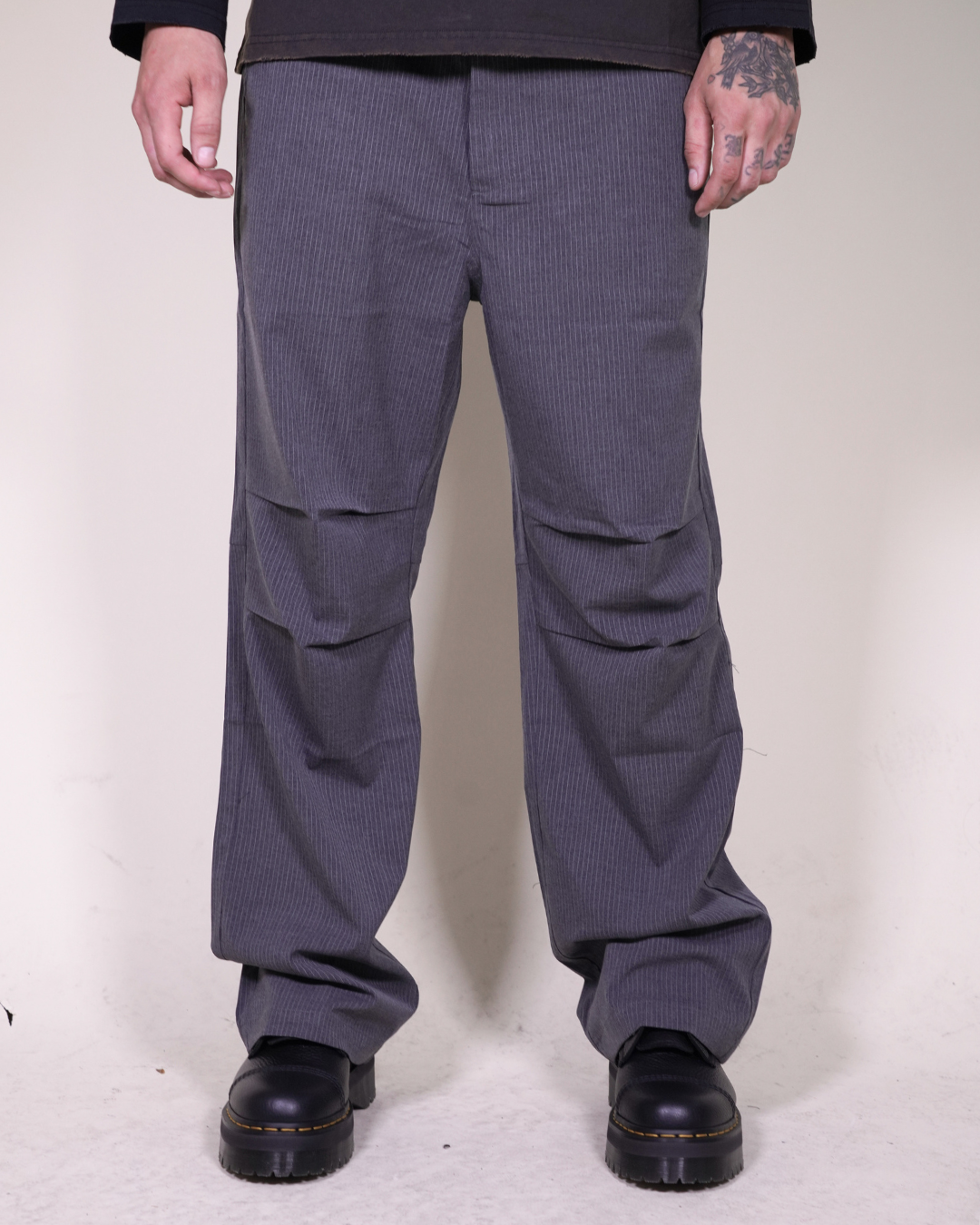 Puppet-Theater Tucked Trousers - AVBL MRKT (7)