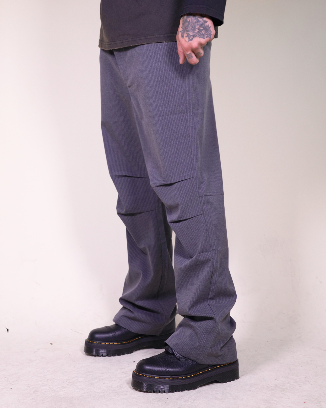 Puppet-Theater Tucked Trousers - AVBL MRKT (8)