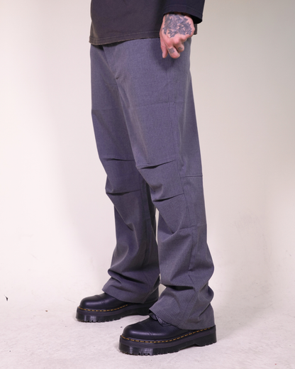 Puppet-Theater Tucked Trousers - AVBL MRKT (8)