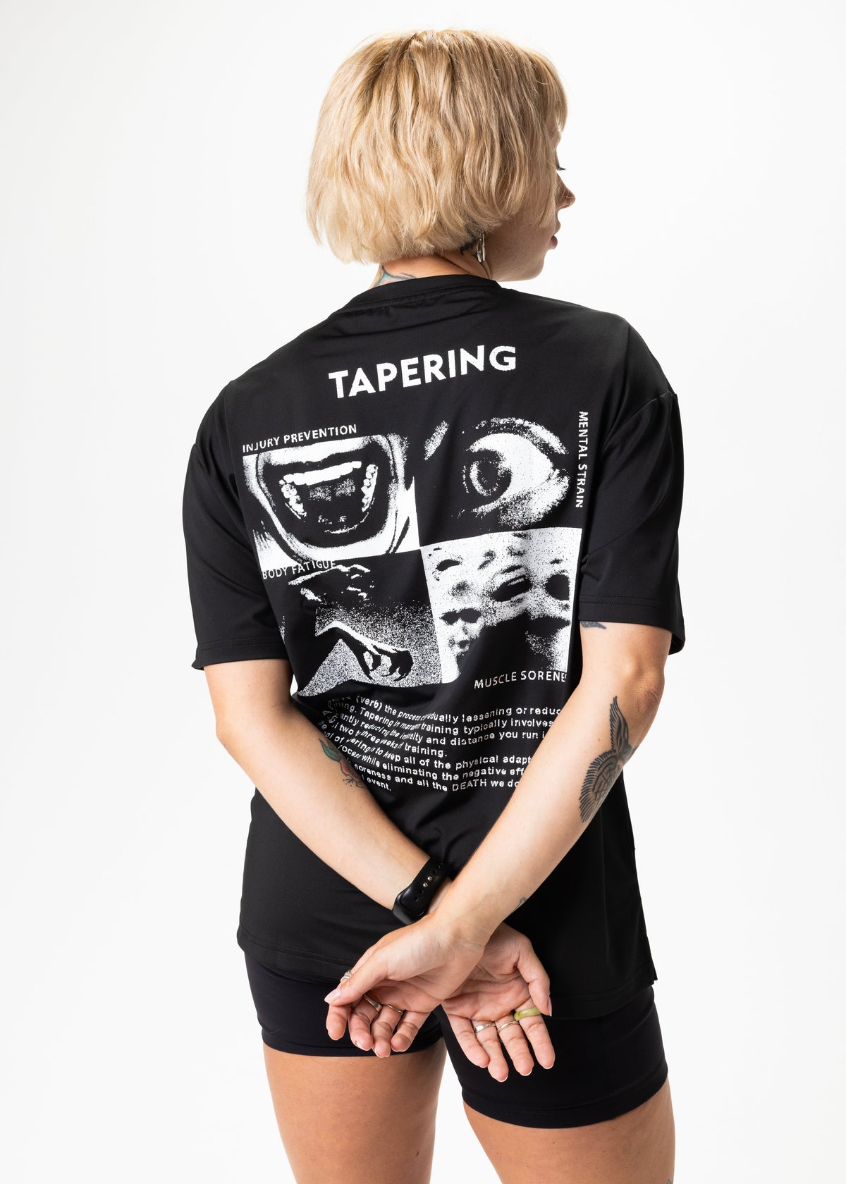 Skull House Running Company TAPERING RUN TEE, UNISEX - BLACK - AVBL MRKT (5)