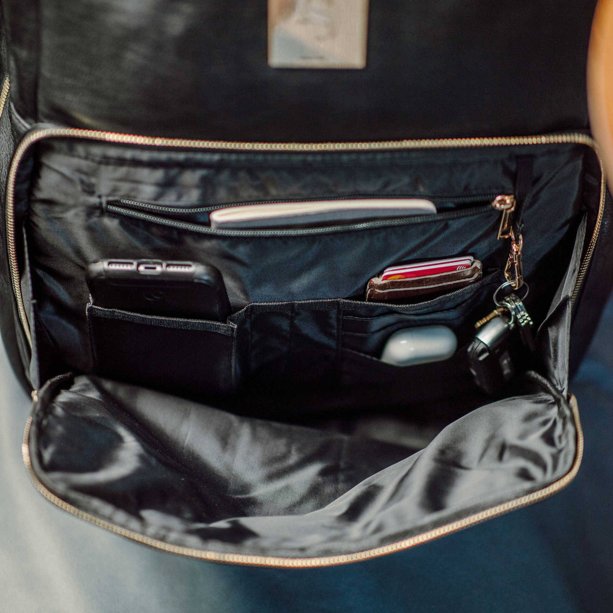 Sole Premise Black Leather Commuter Bag - AVBL MRKT (5)