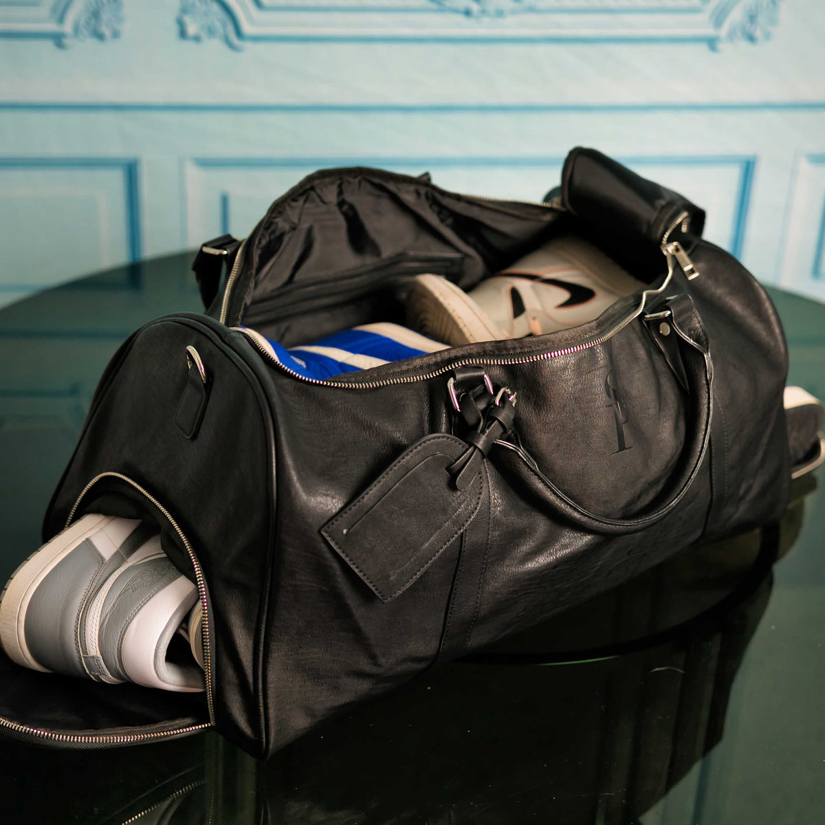 Sole Premise Black Leather Roller Bag Set - AVBL MRKT (12)