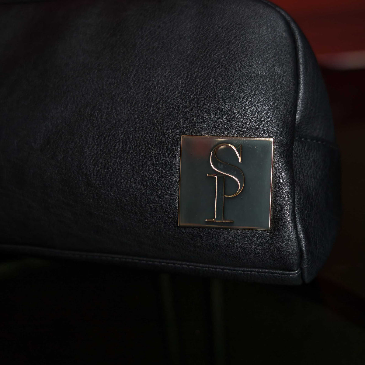 Sole Premise Black Leather Toiletry Bag - AVBL MRKT (4)
